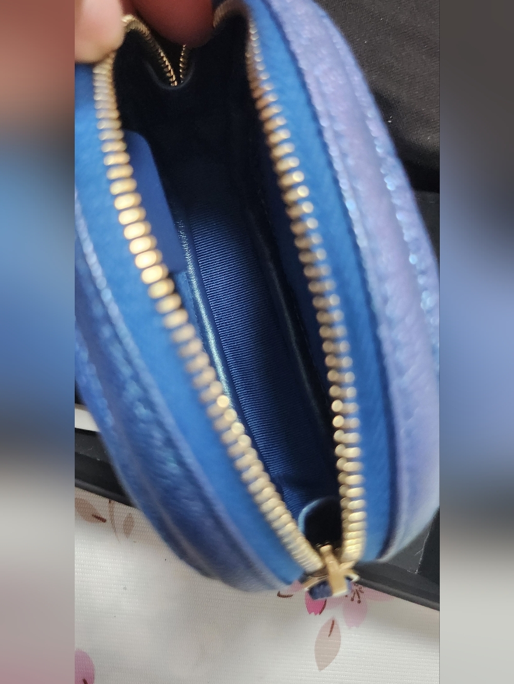 Chanel 19S Iridescent Blue Round Coin Pouch - Picture 9 of 11